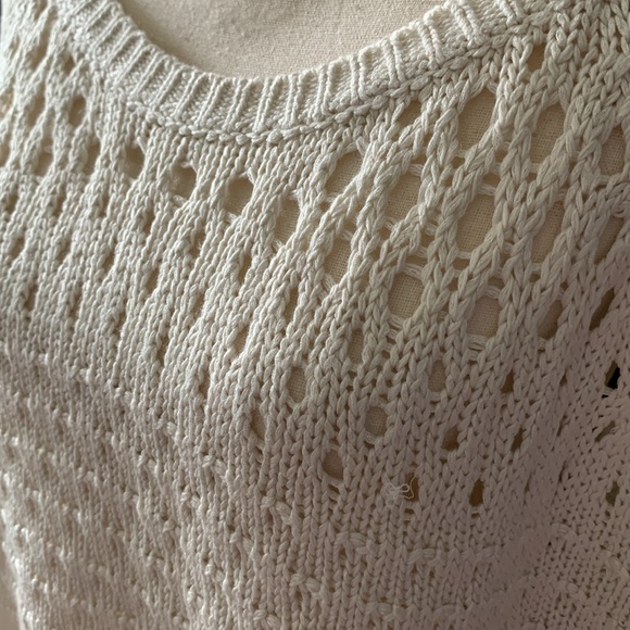 🌸MAEVE LAYERED PLEATED SWEATER🌸 - Picture 3 of 13